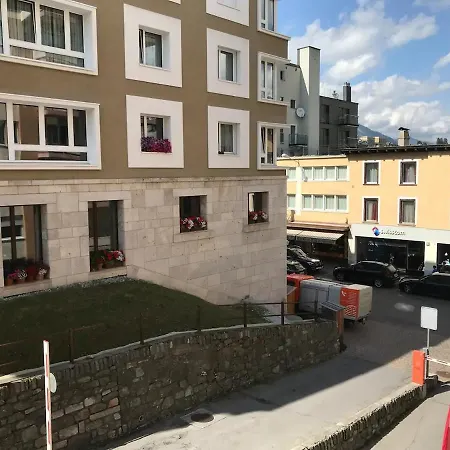 Gemuetlich-zentral, 30m2, Mit Parkplatz - A212 * 圣莫里茨