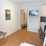 Apartman A212 - Gemuetlich-Zentral, 30M2, Mit Parkplatz St. Moritz